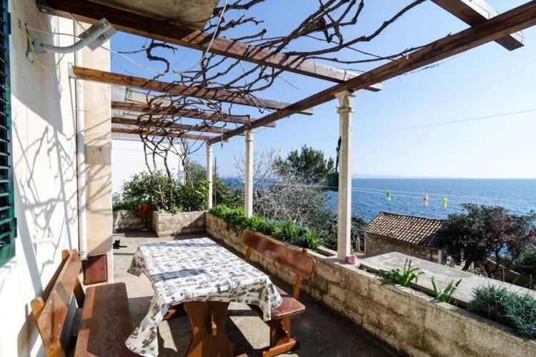 Holiday home Jasminka - Three Bedroom With Terrace And Sea View Potomje